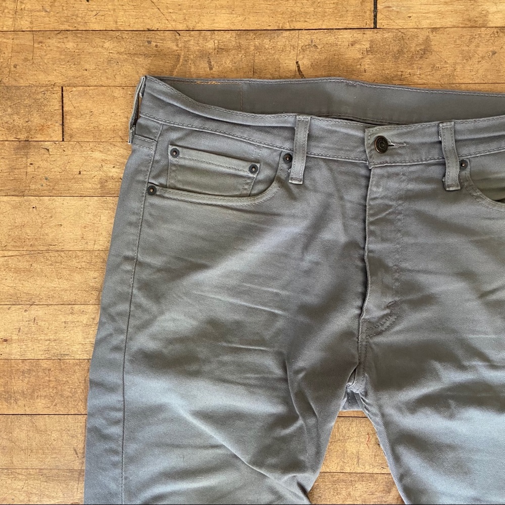 Mens 513 Grey Levi jeans W 34 L 32